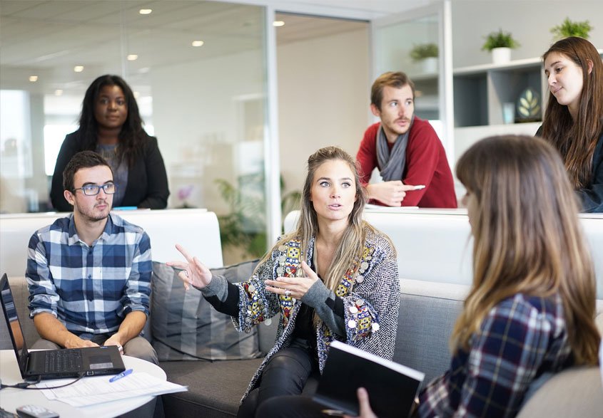 workplace 1245776 1920.jpg